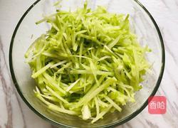 油炸小怪兽（萝卜丝丸子）的做法图解2