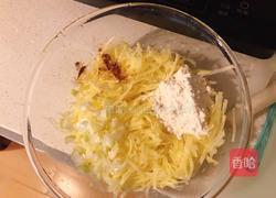 土豆丝鸡蛋饼的做法图解2