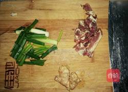 汽锅鸡的做法图解1