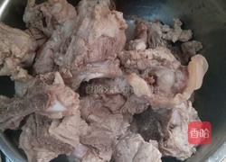 大骨汤的做法图解3