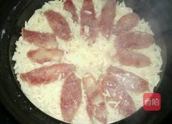 香肠煲仔饭的做法图解5