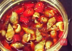 Illustration of the recipe of small seafood in fish sauce 4