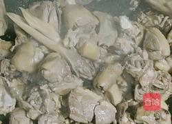 酸萝卜老鸭汤的做法图解3