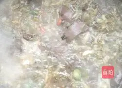 Illustration of how to make sauerkraut and pig blood 3