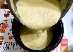 香蕉蛋糕(电饭煲版)的做法图解13