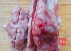 枸杞山药羊脑汤的做法图解2
