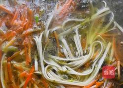 酸菜面的做法图解8