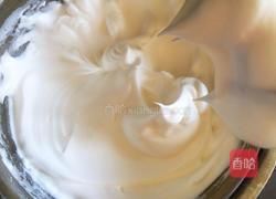 黑芝麻戚风蛋糕的做法图解5