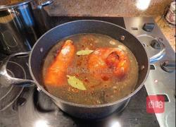 入口即化的红焖猪肘的做法图解4