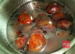 板栗排骨汤的做法图解1