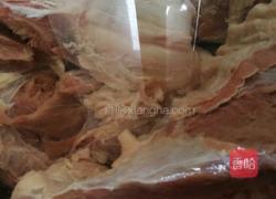 卤牛肉的做法图解1