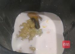 牛奶香蕉鸡蛋发糕的做法图解5