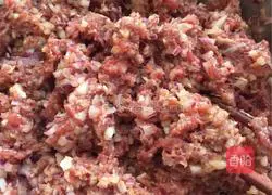 Illustration of how to make mutton pie 4