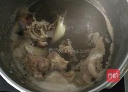 大骨干贝香菇粥的做法图解2