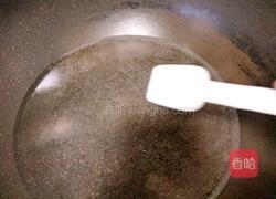 荷兰豆炒腊肠的做法图解4