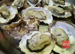 海蛎子炒鸡蛋的做法图解1