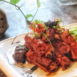 梅子香妃骨的做法[图]
