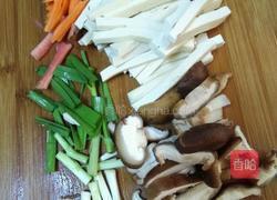 香菇豆干的做法图解1