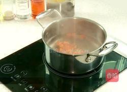 红薯桂圆小米粥的做法图解2