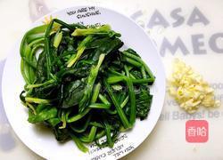 清炒菠菜的做法图解3