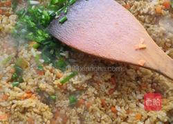 胡萝卜炒饭的做法图解8