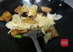 冬笋酸菜炒五花肉的做法图解7