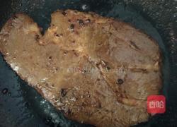 煎牛排的做法图解3