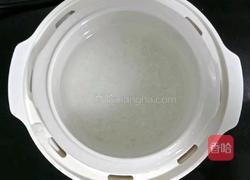 番茄瘦肉粥 (宝宝辅食)的做法图解2