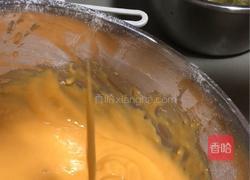 戚风蛋糕的做法图解3