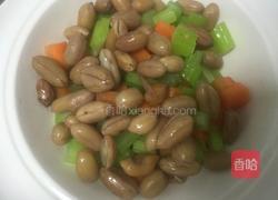 凉拌西芹花生的做法图解15