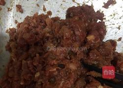 韭菜虾仁肉彩色水饺的做法图解2