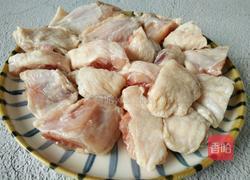 板栗烧鸡翅的做法图解2