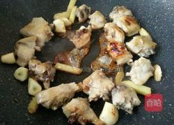 板栗烧鸡翅的做法图解6