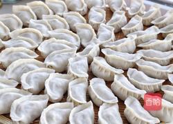 猪肉酸菜馅饺子的做法图解11