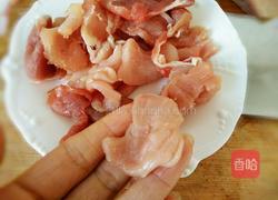 辣椒炒肉的做法图解1