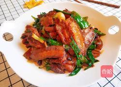 青蒜回锅肉的做法图解1