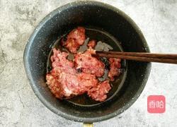 东北酸菜猪肉饺子的做法图解6