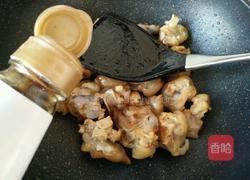 莲藕红焖猪手的做法图解5