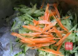 凉拌海蜇头的做法图解7