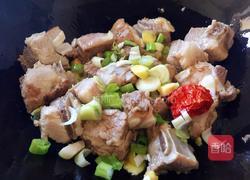 排骨土豆炖豆角的做法图解7