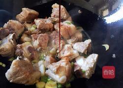 排骨土豆炖豆角的做法图解11
