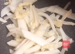 南宁－老友炒河粉的做法图解2