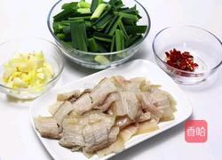 大蒜炒回锅肉的做法图解3