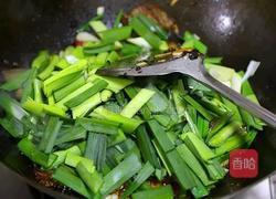 大蒜炒回锅肉的做法图解7