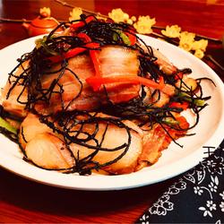 四川—核桃花炒腊肉的做法[图]