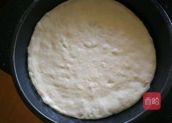 虾仁草莓披萨的做法图解4