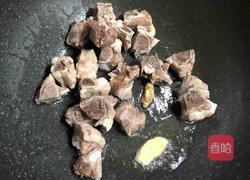 粤式农家菜－红薯焖排骨的做法图解3