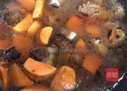 粤式农家菜－红薯焖排骨的做法图解8