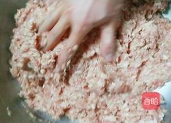 干炸丸子的做法图解2