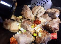 排骨粉条炖蘑菇的做法图解8